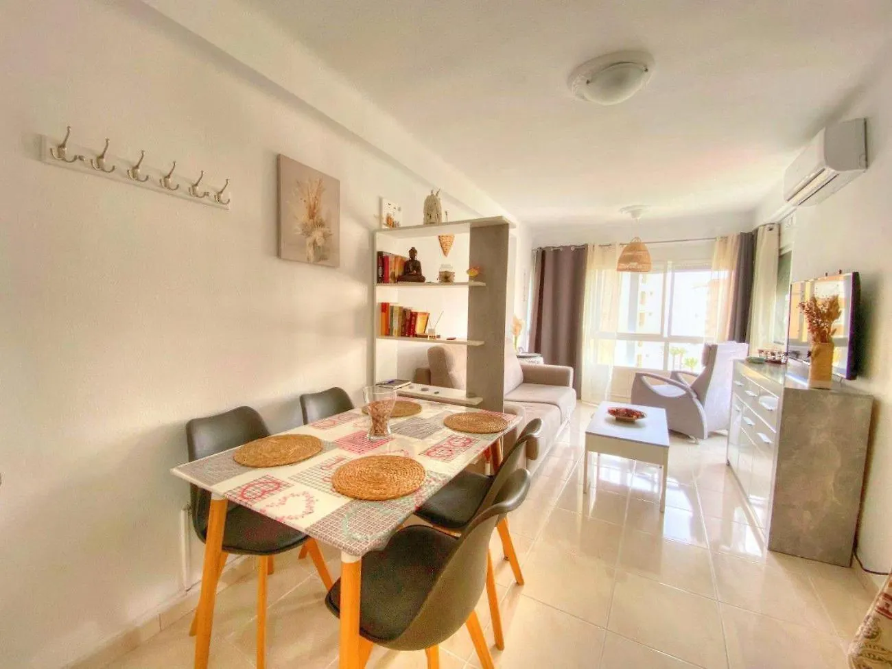 Estudio Fran Centro Internacional Algarrobo Costa Daire